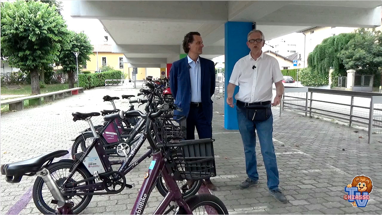 'Chiasso News 3 luglio 2023 - In piscina con la PubliBike - Barca da San Pedar 2023' episoode image